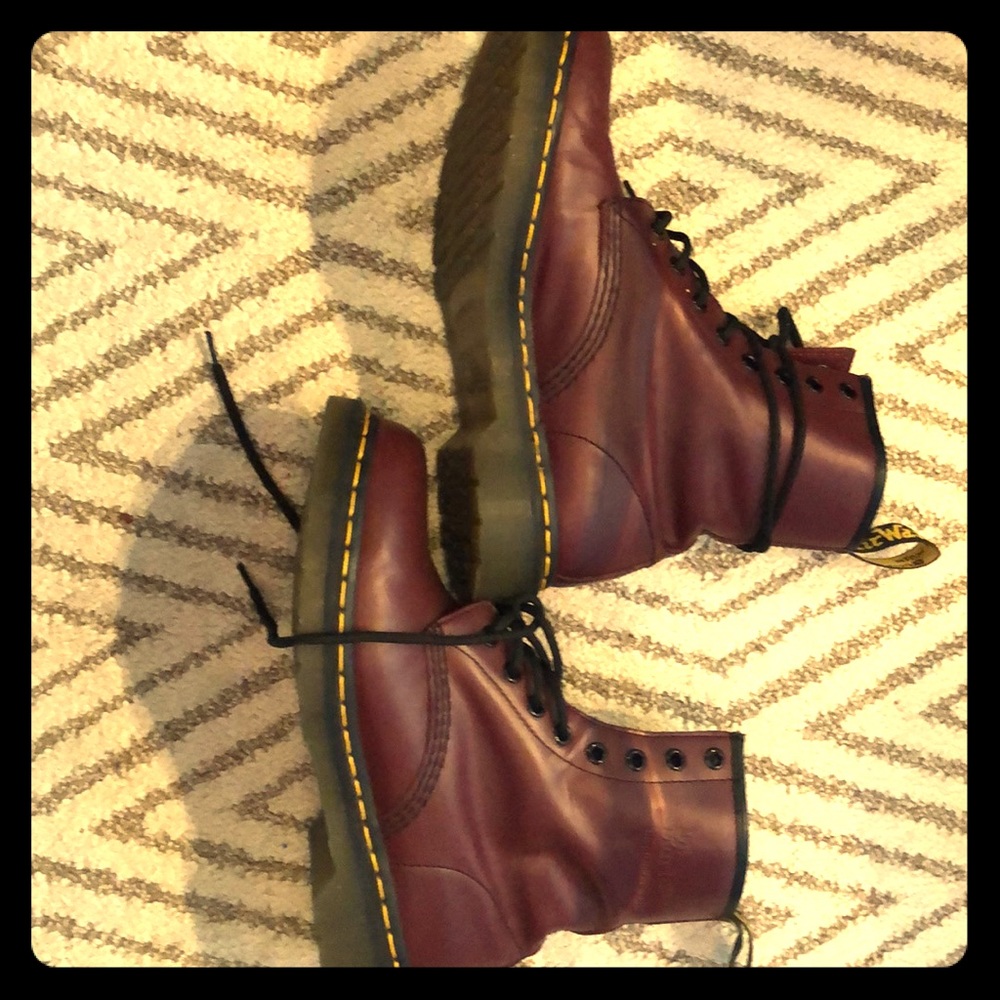Dr. Martens boots classic docs